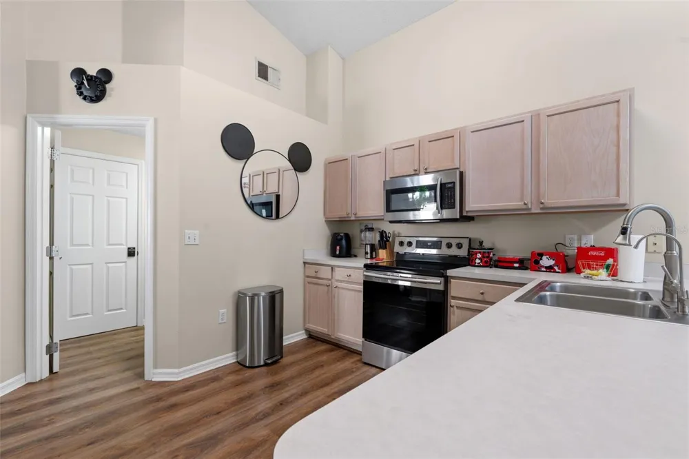 334 GROSVENOR LOOP Davenport, FL 33897