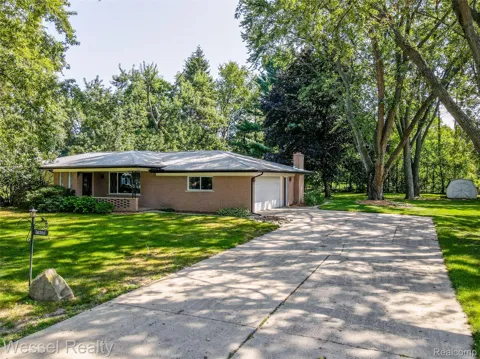 60384 Shawnee Lane