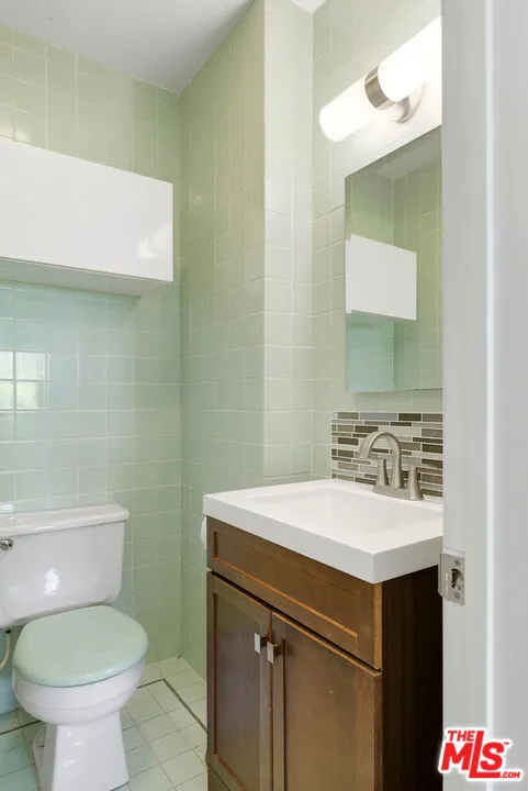 1275 Havenhurst Drive #15 West Hollywood, CA 90046