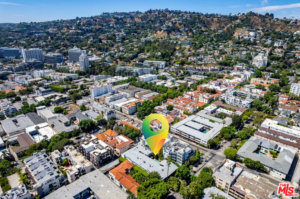 1275 Havenhurst Drive #15 West Hollywood, CA 90046