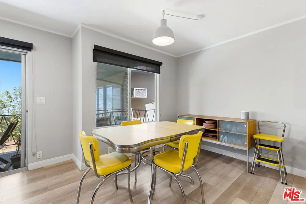 1275 Havenhurst Drive #15 West Hollywood, CA 90046
