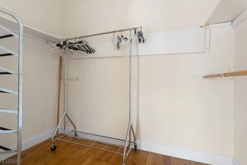 1677 Springfield Ave, Unit 2 #2 Unit 2 Maplewood, NJ 07040