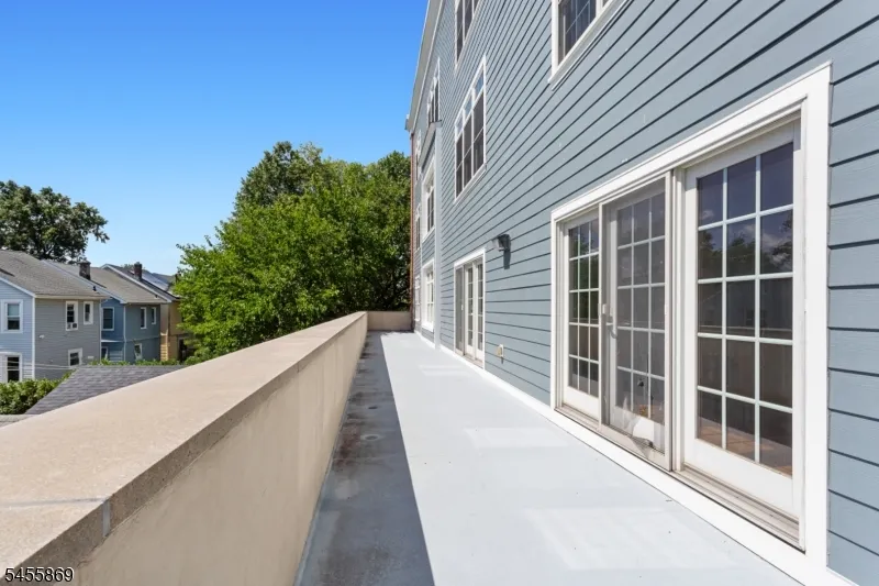 1677 Springfield Ave, Unit 2 #2 Unit 2 Maplewood, NJ 07040