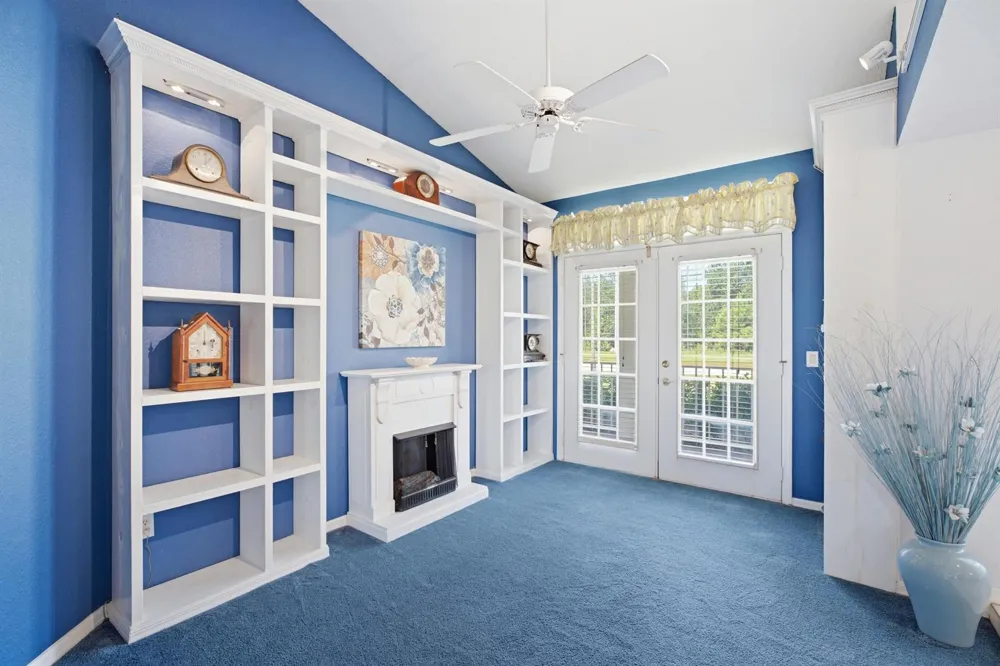 692 SW EWING AVENUE Port St. Lucie, FL 34983