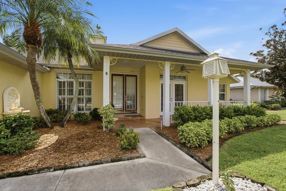 692 SW EWING AVENUE Port St. Lucie, FL 34983