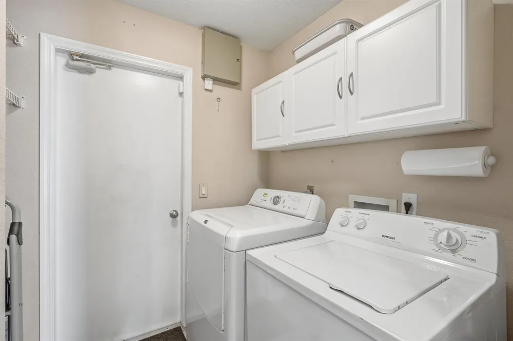 692 SW EWING AVENUE Port St. Lucie, FL 34983