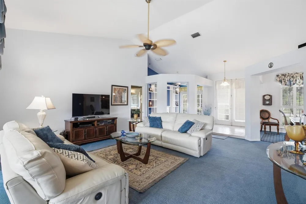 692 SW EWING AVENUE Port St. Lucie, FL 34983