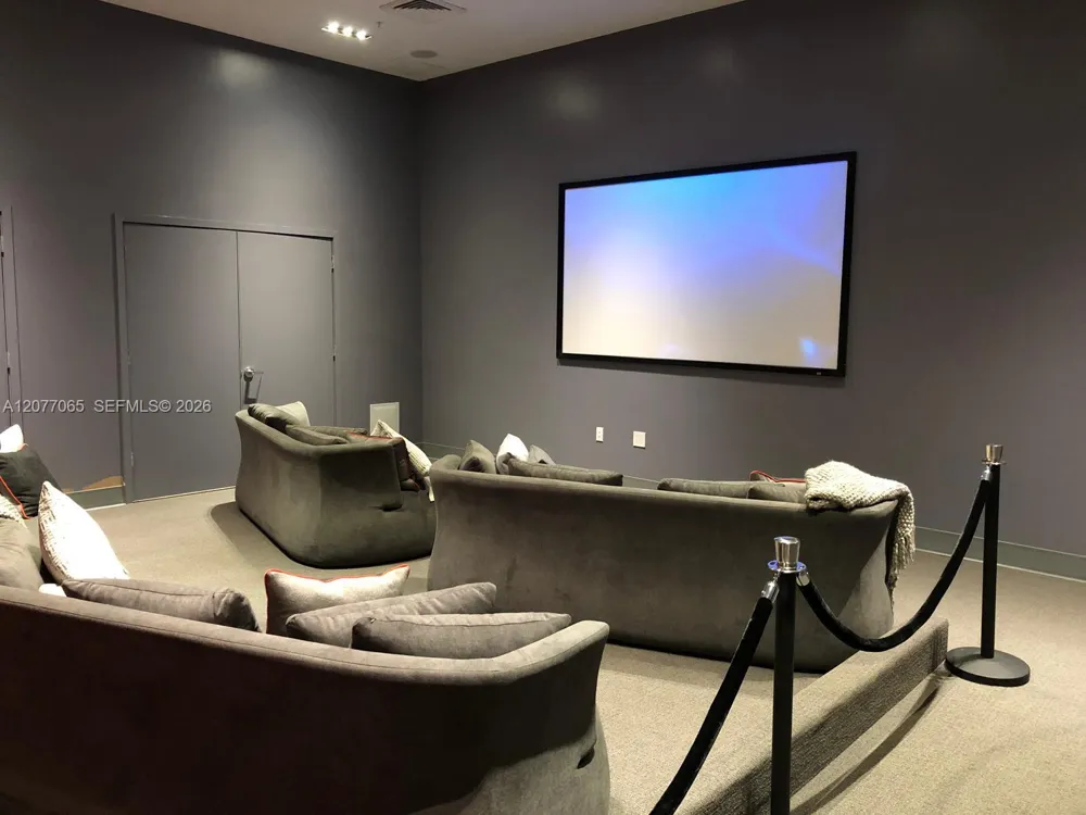 1600 NE 1st Ave #1416 Miami, FL 33132