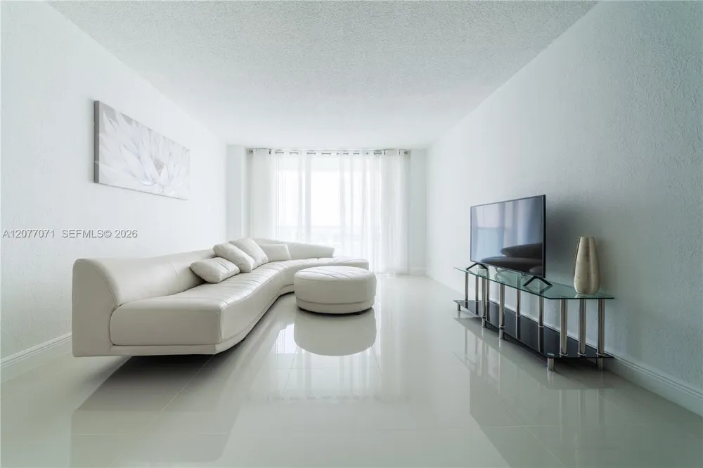 19390 Collins Ave #419 Sunny Isles Beach, FL 33160