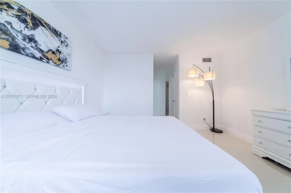 19390 Collins Ave #419 Sunny Isles Beach, FL 33160