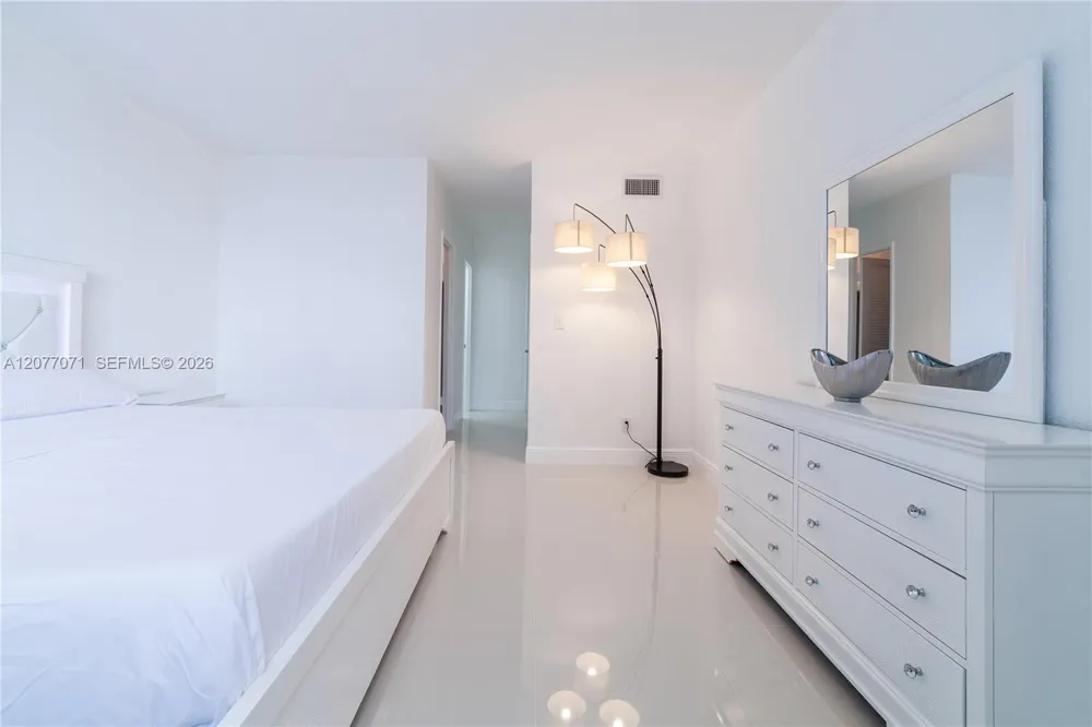 19390 Collins Ave #419 Sunny Isles Beach, FL 33160