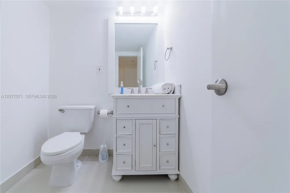 19390 Collins Ave #419 Sunny Isles Beach, FL 33160