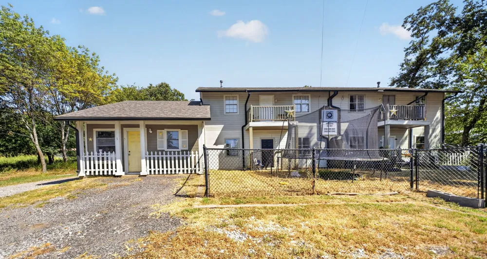 34251 E 700 ROAD Wagoner, OK 74467