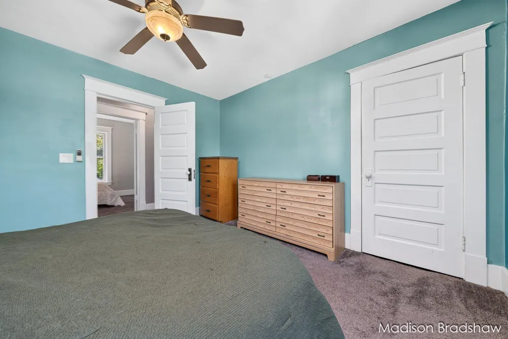 2080 Swensberg Avenue NE Grand Rapids City, MI 49505