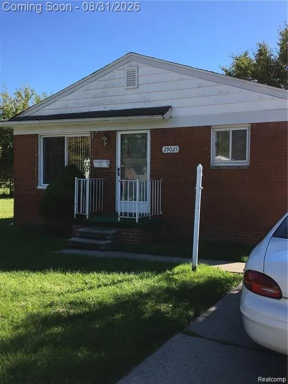 29025 ETON STREET Westland City, MI 48186