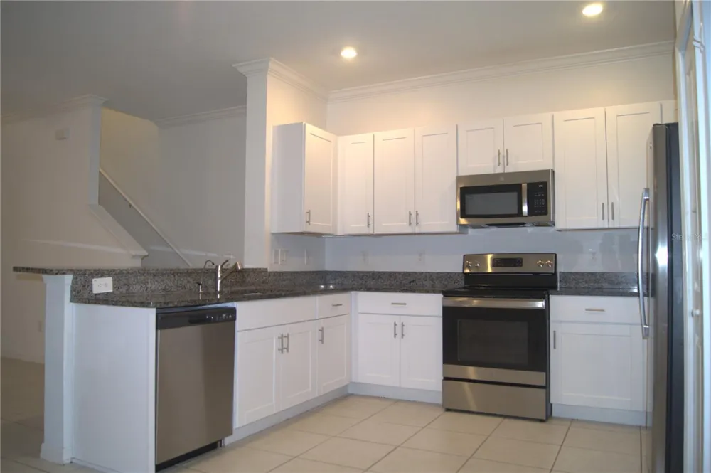 36347 CAMP FIRE TERRACE Zephyrhills, FL 33541