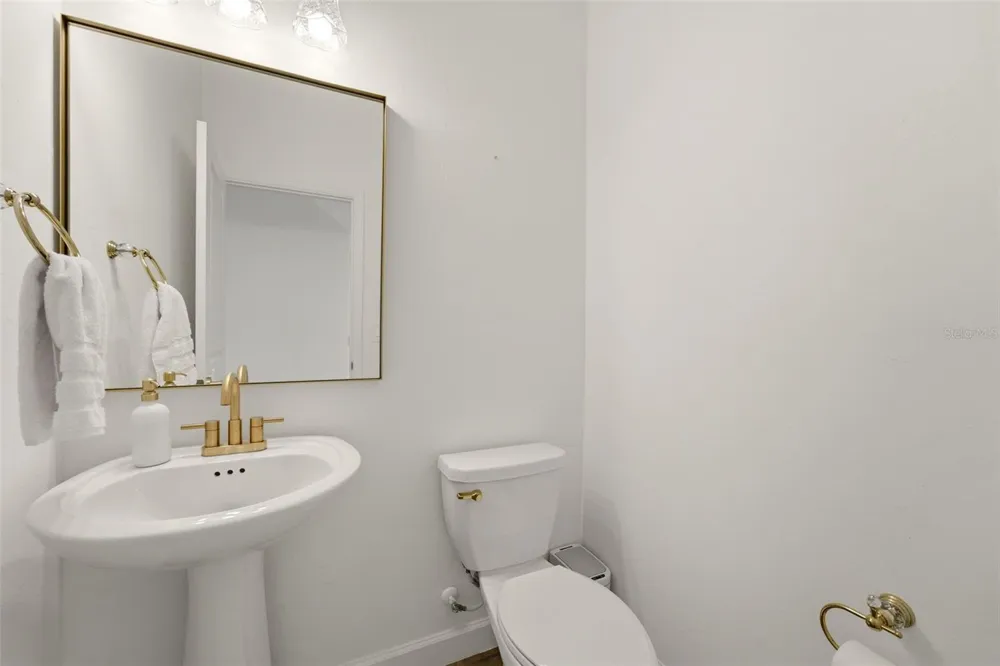 4886 SEAFOAM TRAIL Bradenton, FL 34211