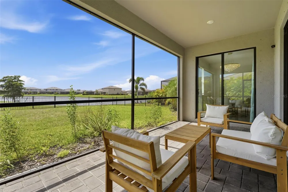 4886 SEAFOAM TRAIL Bradenton, FL 34211