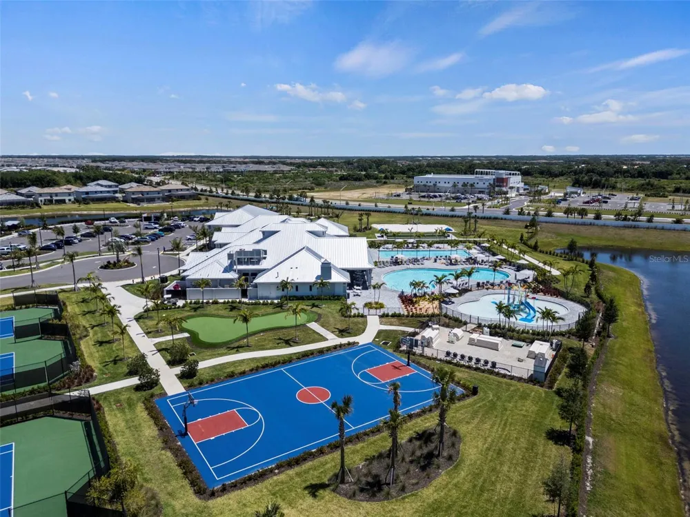 4886 SEAFOAM TRAIL Bradenton, FL 34211