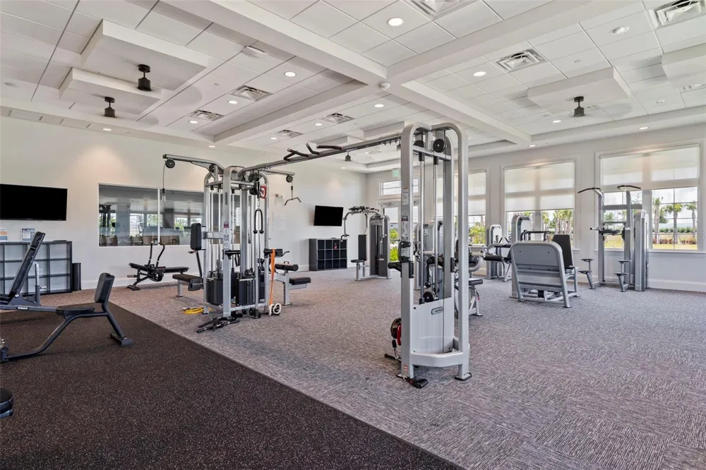 4886 SEAFOAM TRAIL Bradenton, FL 34211