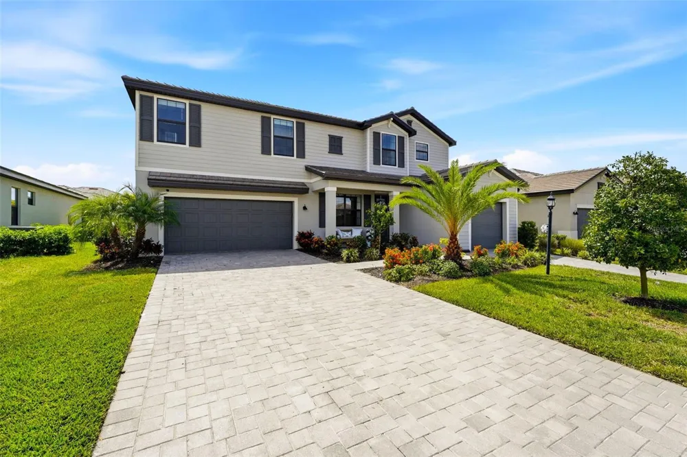4886 SEAFOAM TRAIL Bradenton, FL 34211