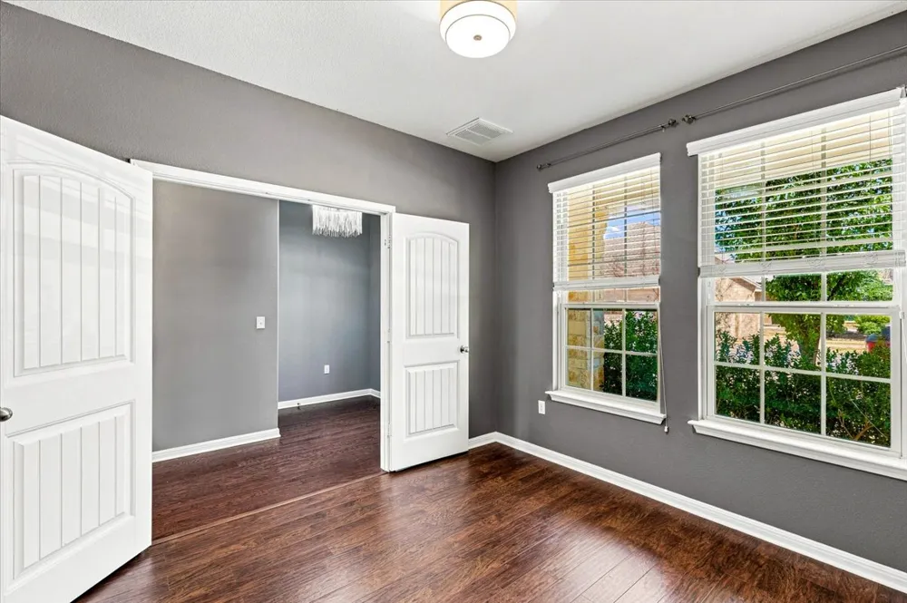 412 Alsatian Lane Leander, TX 78641