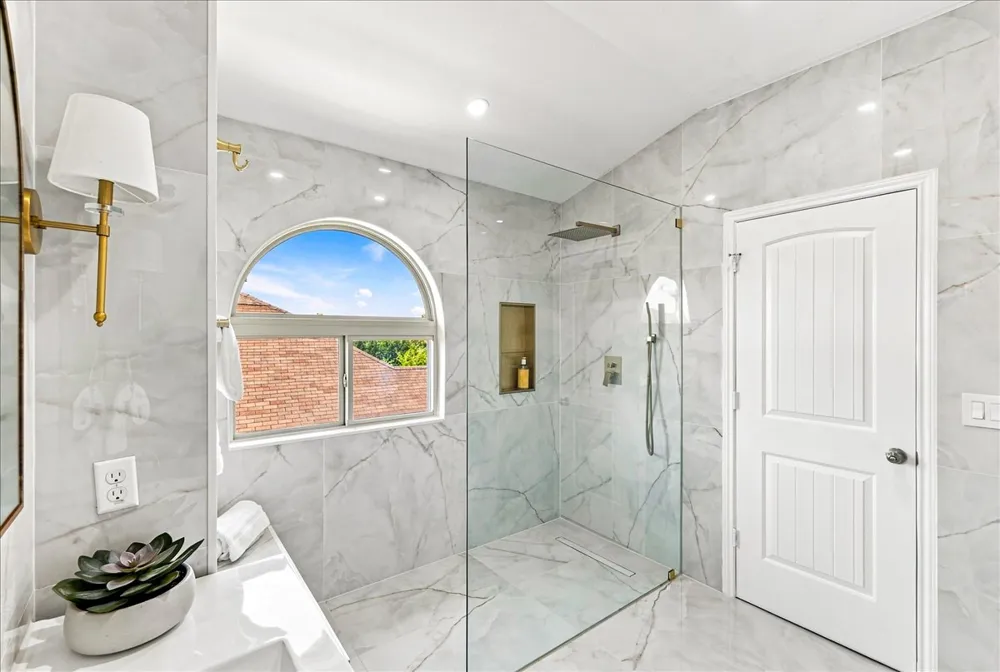 412 Alsatian Lane Leander, TX 78641