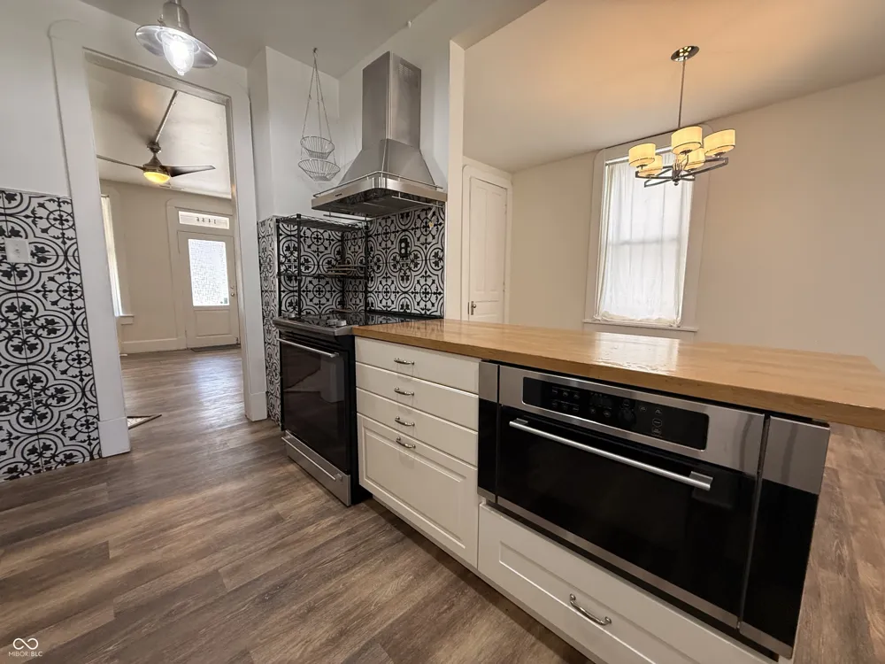 1486 Illinois Street #1 Indianapolis, IN 46202
