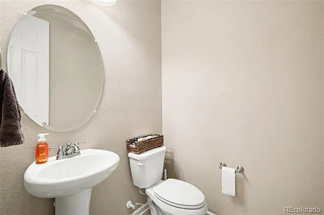 6014 Hoofbeat Place Castle Rock, CO 80108