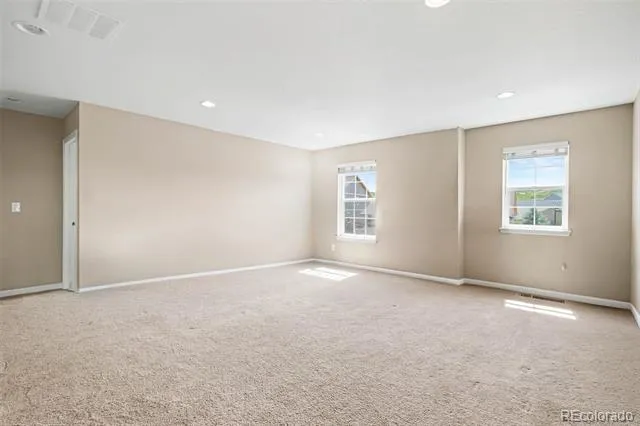 6014 Hoofbeat Place Castle Rock, CO 80108