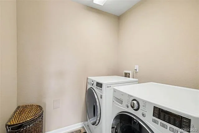6014 Hoofbeat Place Castle Rock, CO 80108