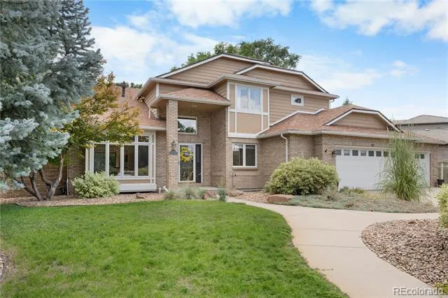 822 Hays Circle Longmont, CO 80504