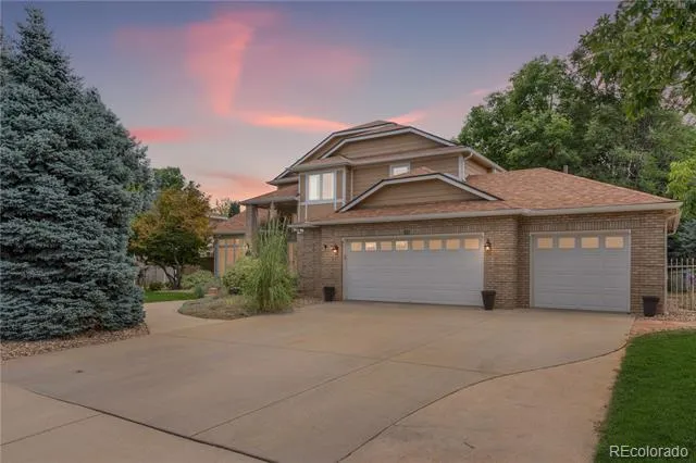 822 Hays Circle Longmont, CO 80504