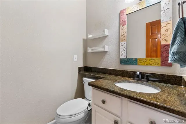 822 Hays Circle Longmont, CO 80504