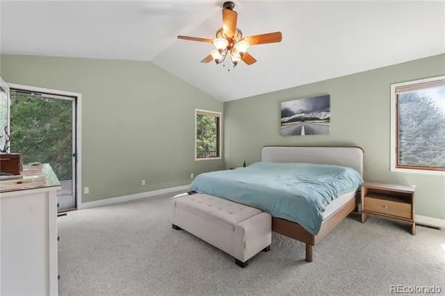 822 Hays Circle Longmont, CO 80504