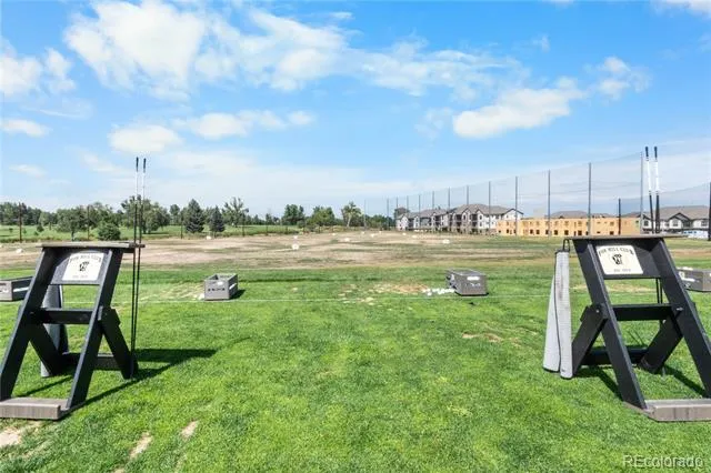 822 Hays Circle Longmont, CO 80504
