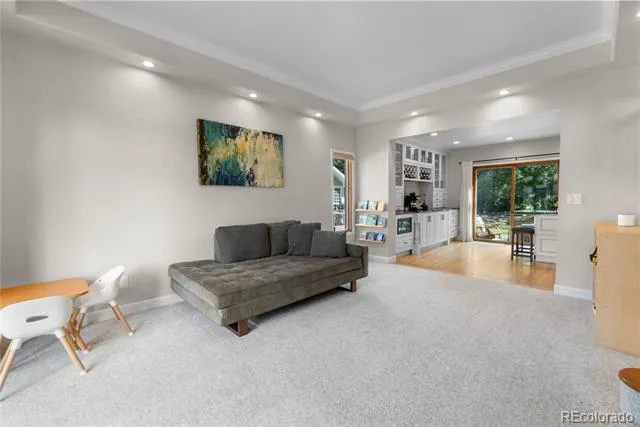 822 Hays Circle Longmont, CO 80504