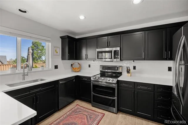 9747 Burberry Way Highlands Ranch, CO 80129