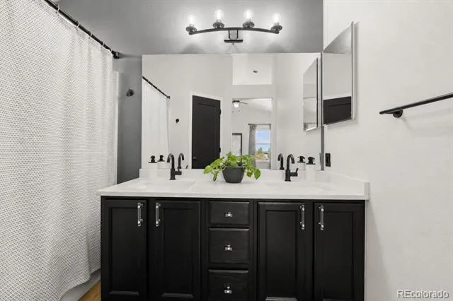 9747 Burberry Way Highlands Ranch, CO 80129