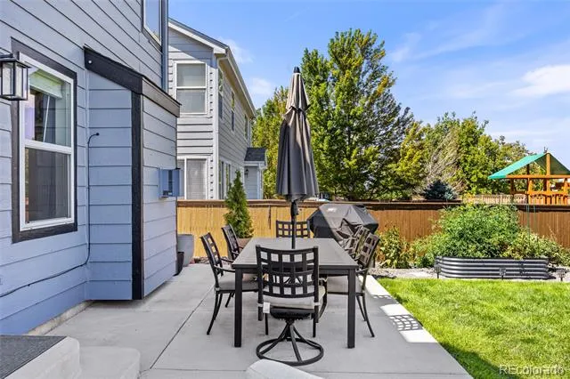 9747 Burberry Way Highlands Ranch, CO 80129
