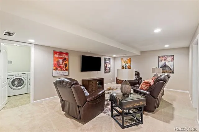 713 Count Pourtales Drive Colorado Springs, CO 80906