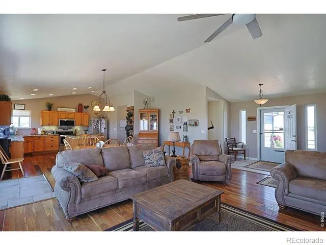 16498 County Road 100 Nunn, CO 80648