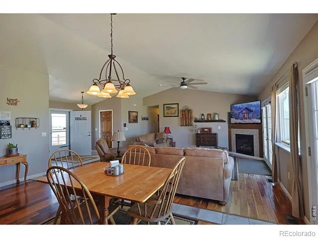 16498 County Road 100 Nunn, CO 80648