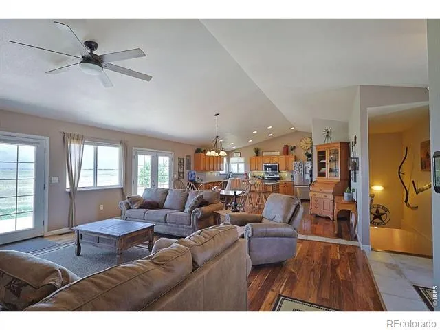 16498 County Road 100 Nunn, CO 80648