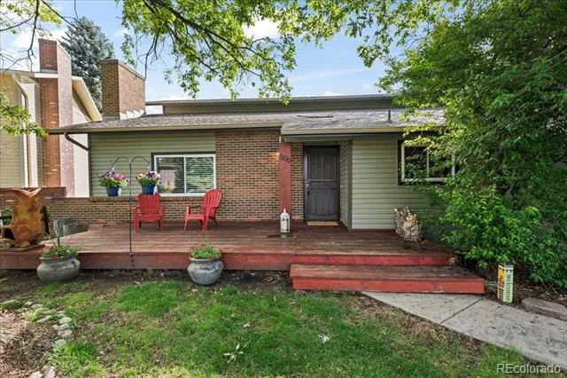 1100 Atlas Circle Lafayette, CO 80026