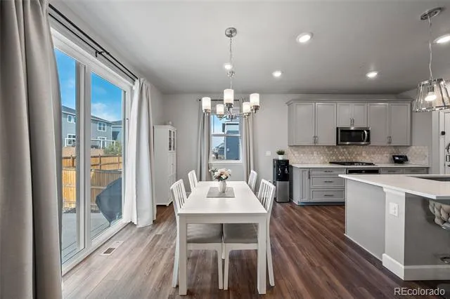 3807 Red Valley Lane Castle Rock, CO 80104