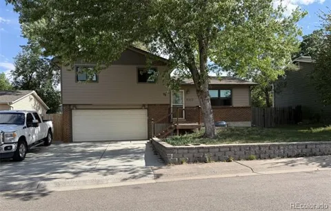 9318 W Lake Drive
