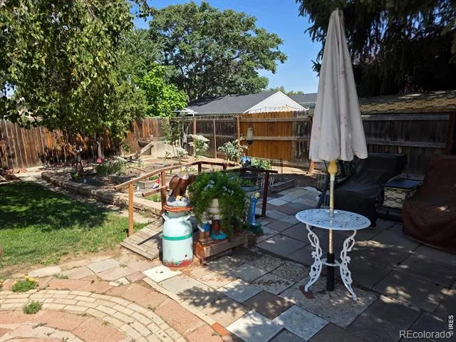 1057 Glen Creighton Drive Dacono, CO 80514