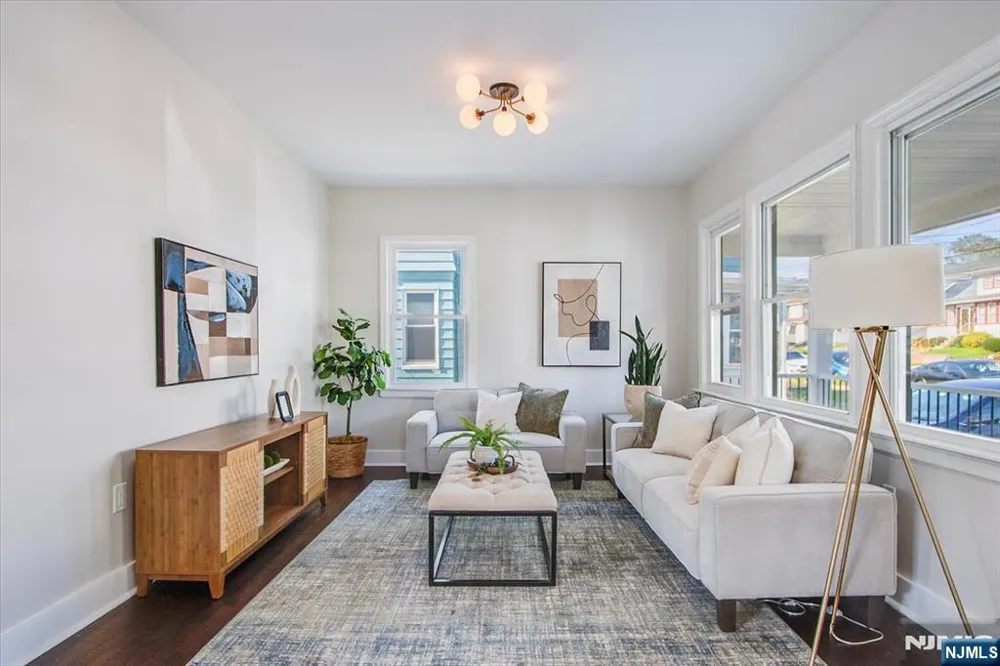 108 Hillside Terrace Irvington, NJ 07111