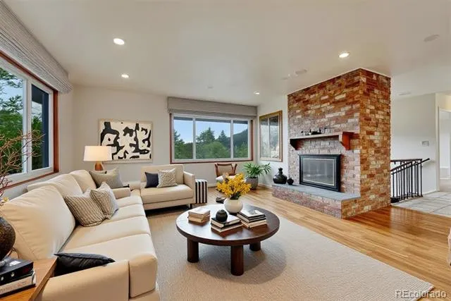 325 Altura Way Colorado Springs, CO 80906